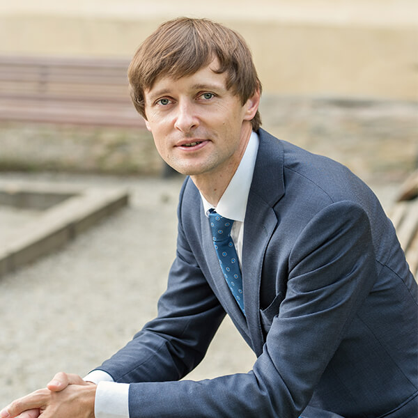 lecturer